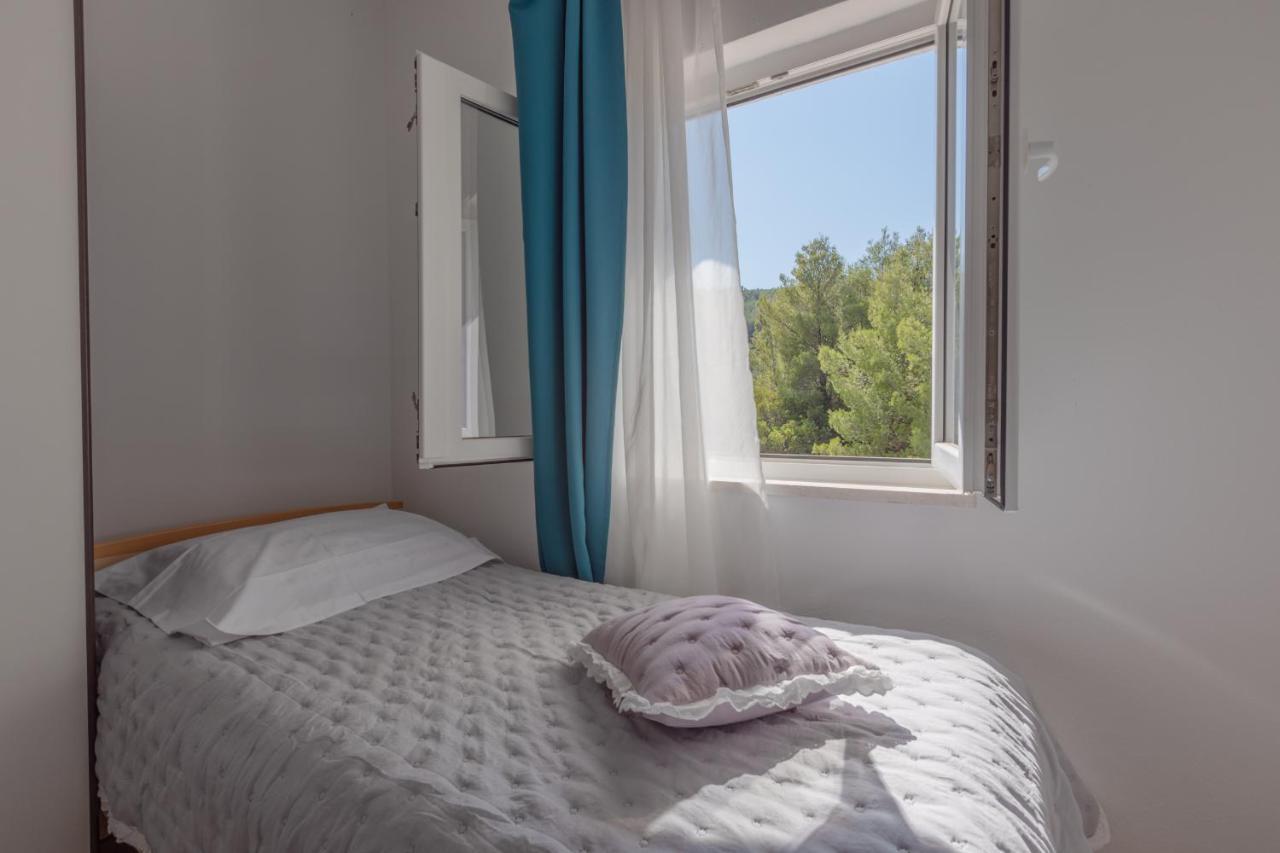 Holiday Home Insulam Mare Trogir Luaran gambar