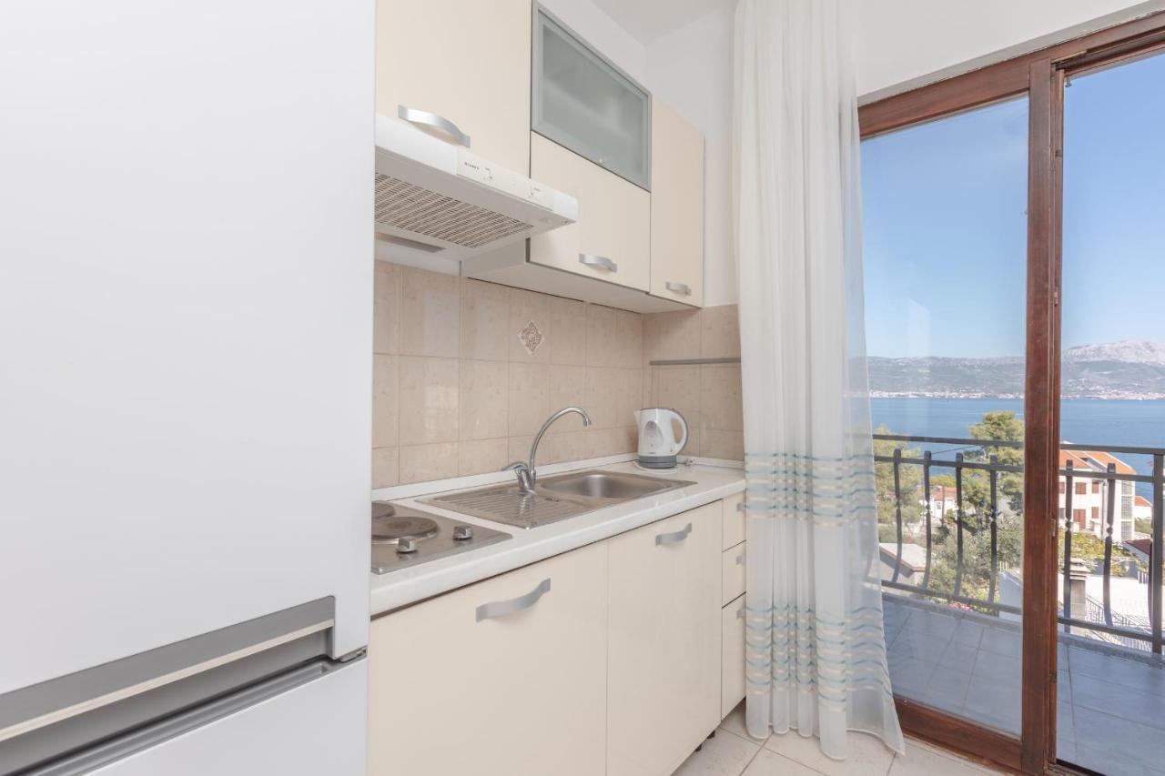 Holiday Home Insulam Mare Trogir Luaran gambar